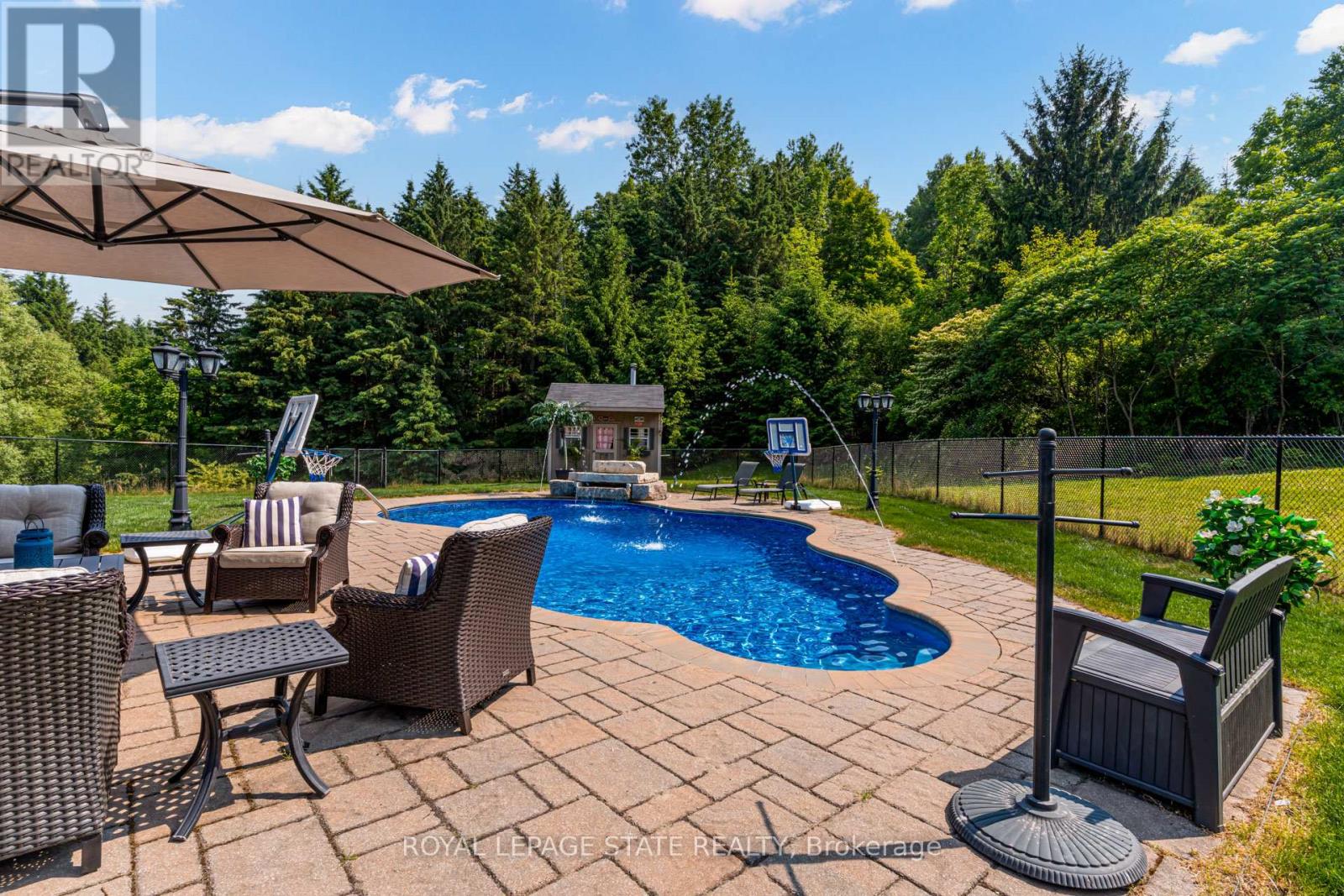 814 Binkley Road, Hamilton, Ontario  L9H 6V8 - Photo 44 - X12957042