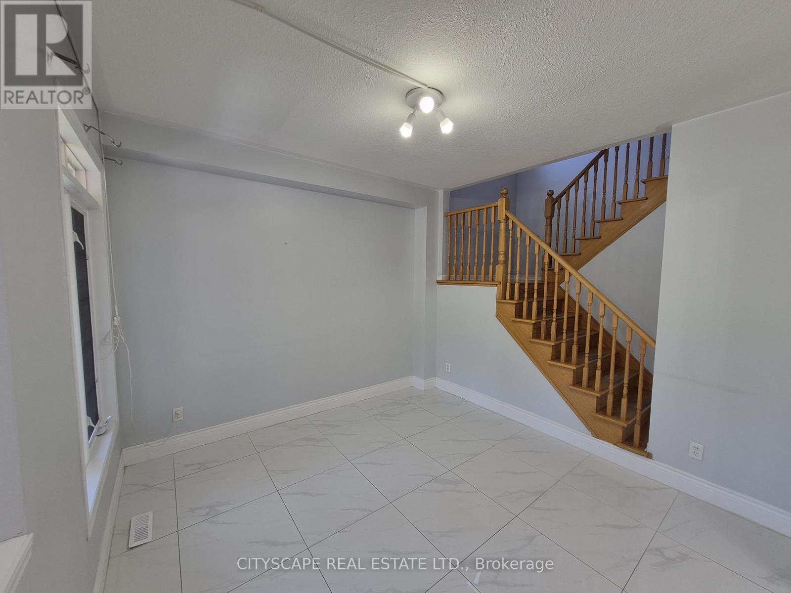 211 Sims Estate Drive, Kitchener, Ontario  N2A 4L2 - Photo 17 - X13456354