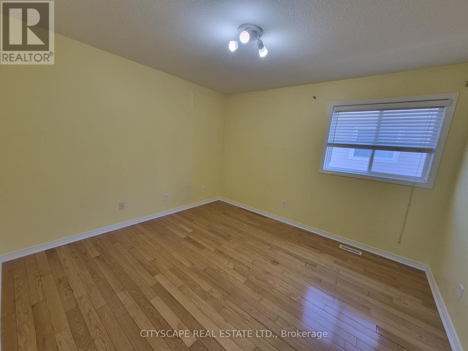211 Sims Estate Drive, Kitchener, Ontario  N2A 4L2 - Photo 26 - X13456354