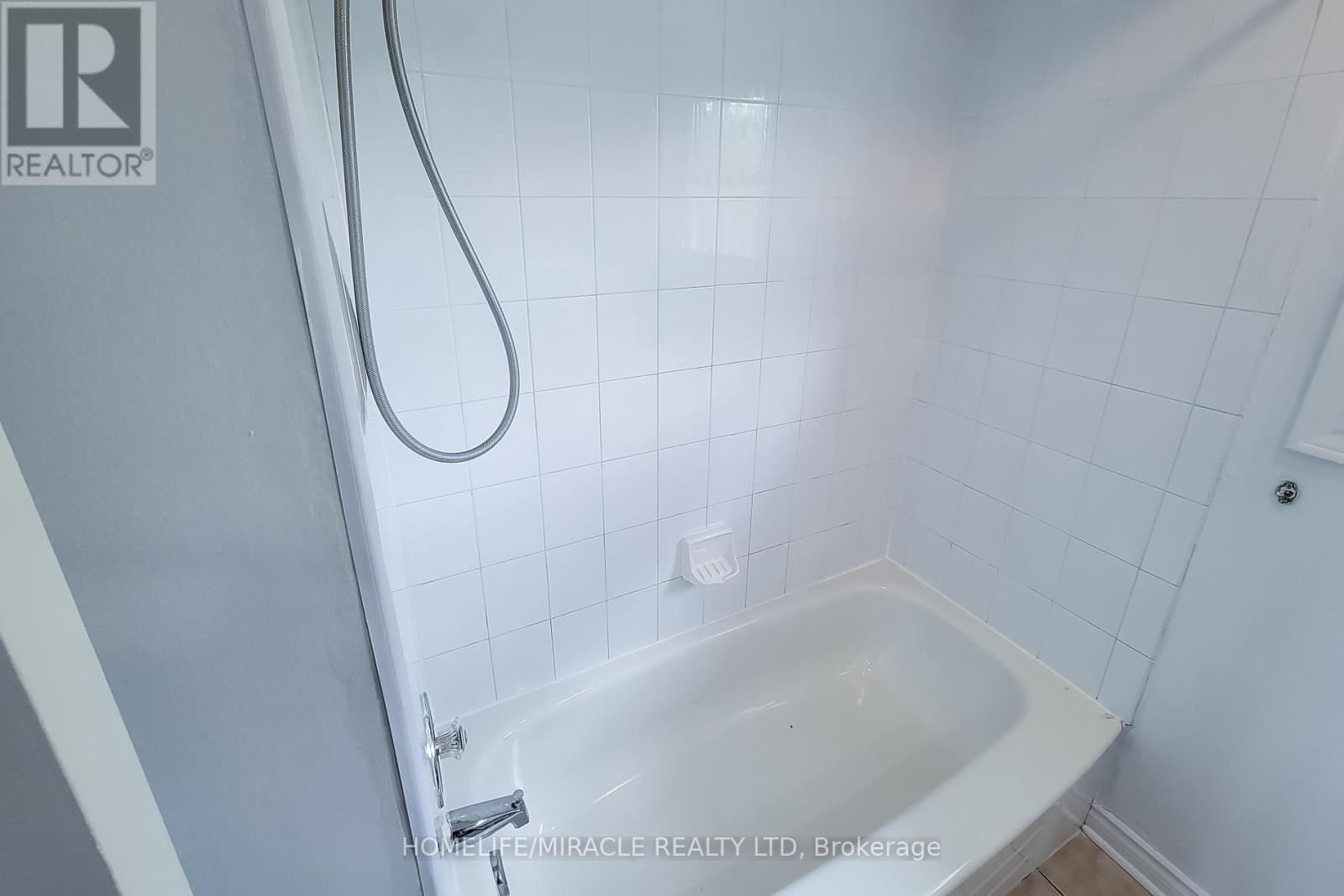 4559 St Volodymyr Court, Lincoln, Ontario  L0R 1B5 - Photo 36 - X13458684