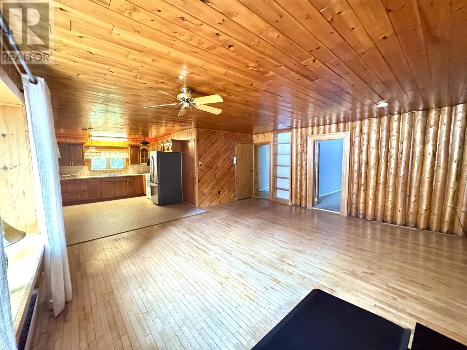 523 Lyndale Rd, White River, Ontario  P0M 3G0 - Photo 3 - SM261499