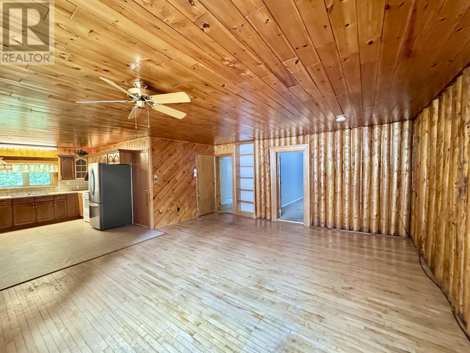 523 Lyndale Rd, White River, Ontario  P0M 3G0 - Photo 5 - SM261499