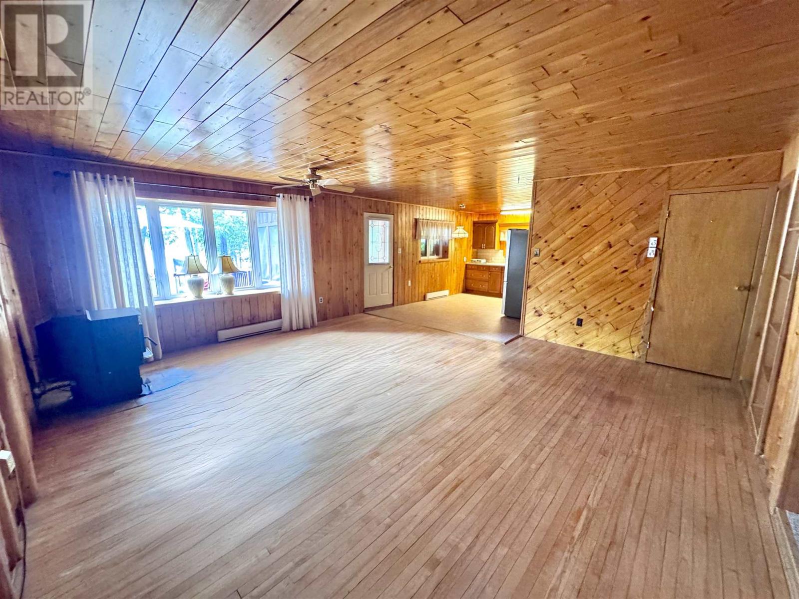 523 Lyndale Rd, White River, Ontario  P0M 3G0 - Photo 4 - SM261499