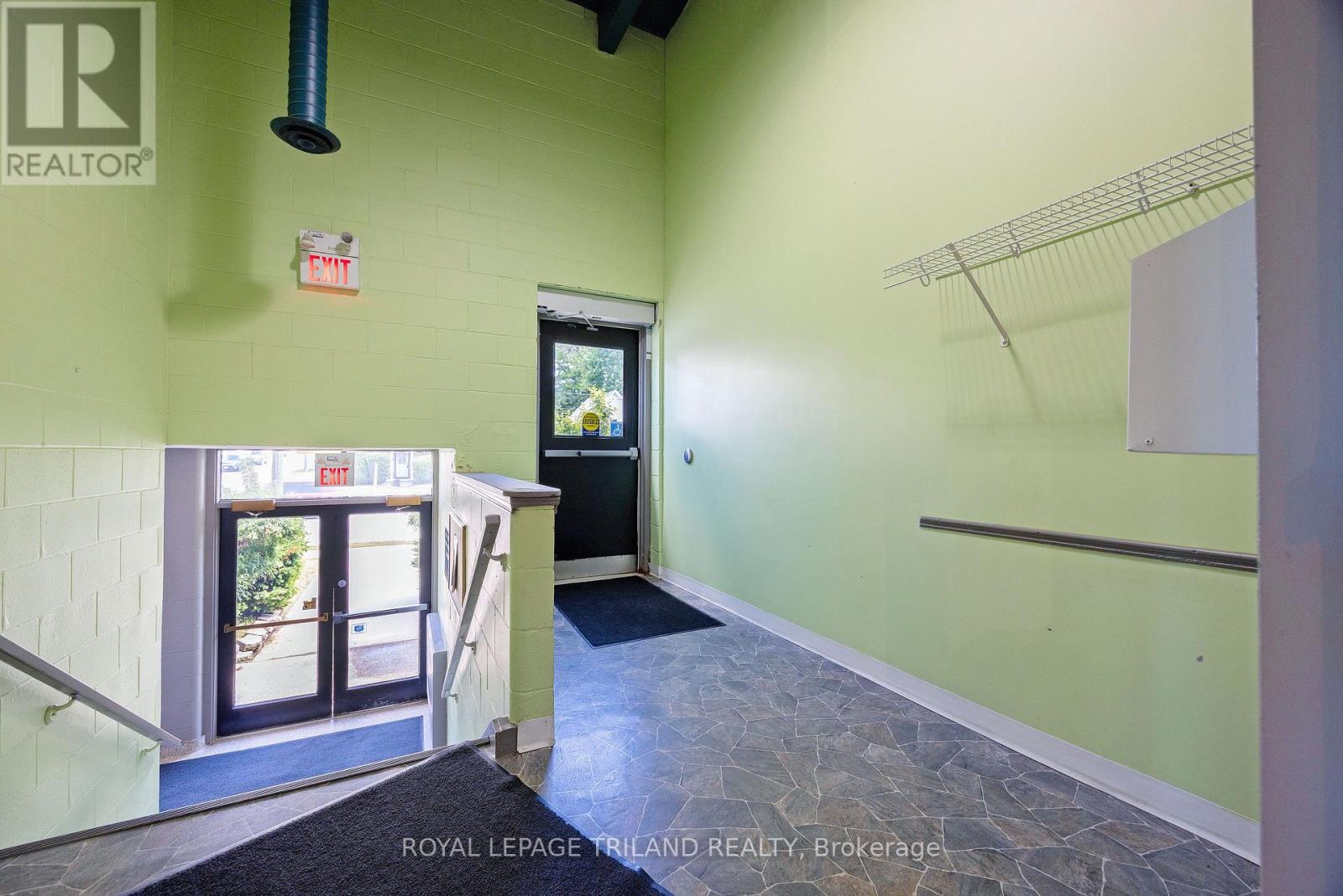 170 Wellington Street W, St. Thomas, Ontario  N5R 2S1 - Photo 7 - X12780748