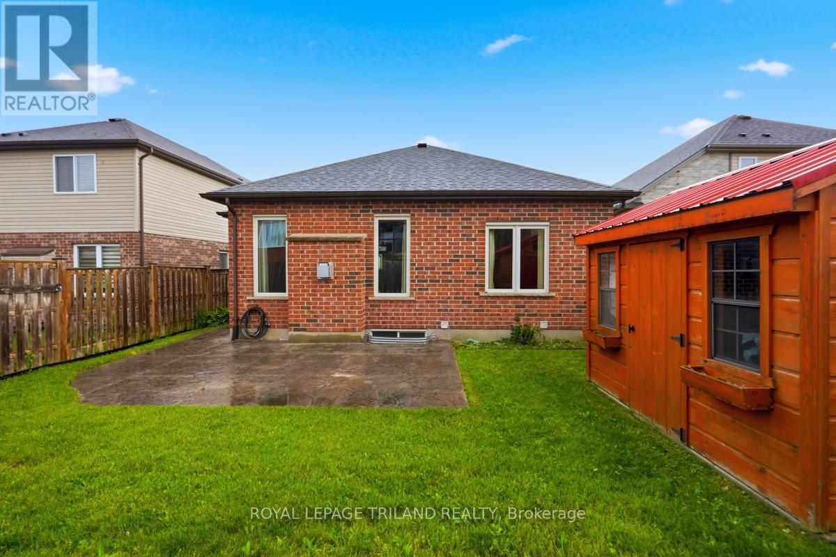 989 Roulston Crescent, London North, Ontario  N6H 0E8 - Photo 39 - X13458184