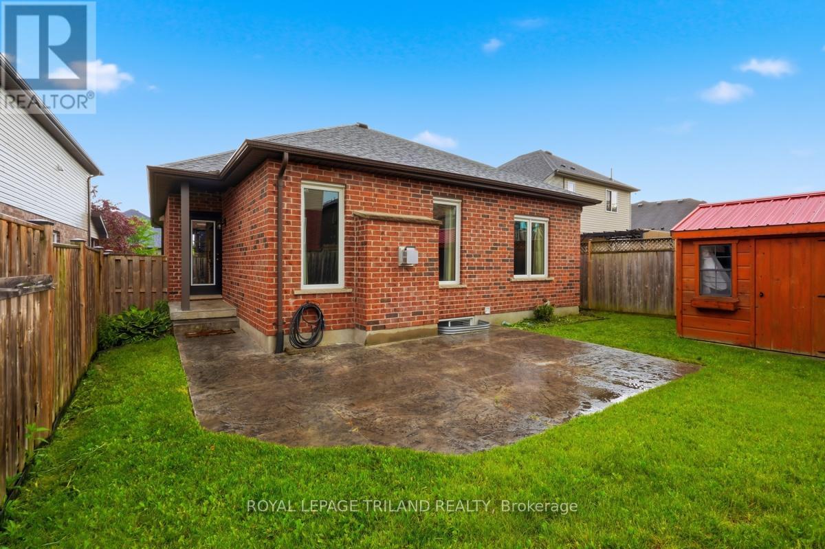 989 Roulston Crescent, London North, Ontario  N6H 0E8 - Photo 37 - X13458184