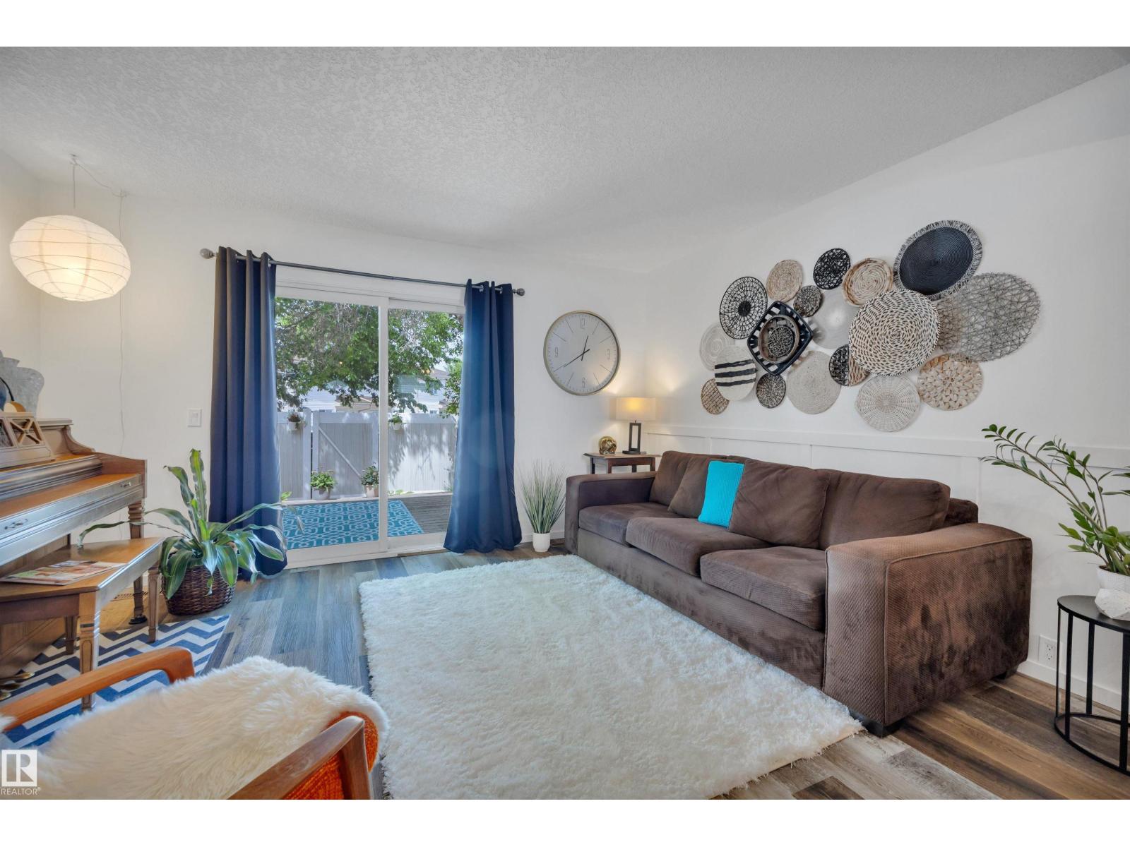 #44 2024 57 St NW, Edmonton, Alberta  T6L 2Z3 - Photo 8 - E4494282