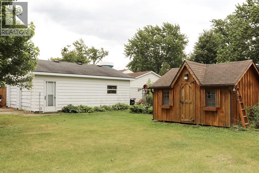 4113 Catherine Street, Petrolia, Ontario  N0N 1R0 - Photo 11 - 26014270