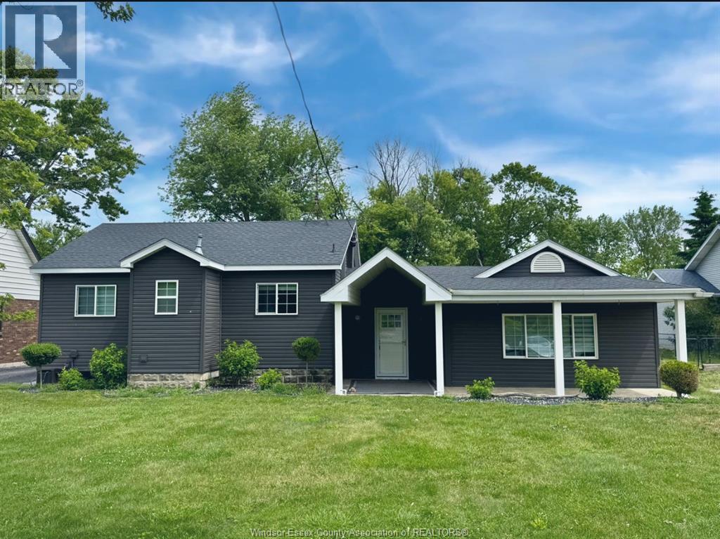 1052 COUNTY RD 22, Lakeshore, Ontario