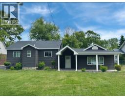1052 COUNTY RD 22, Lakeshore, Ontario