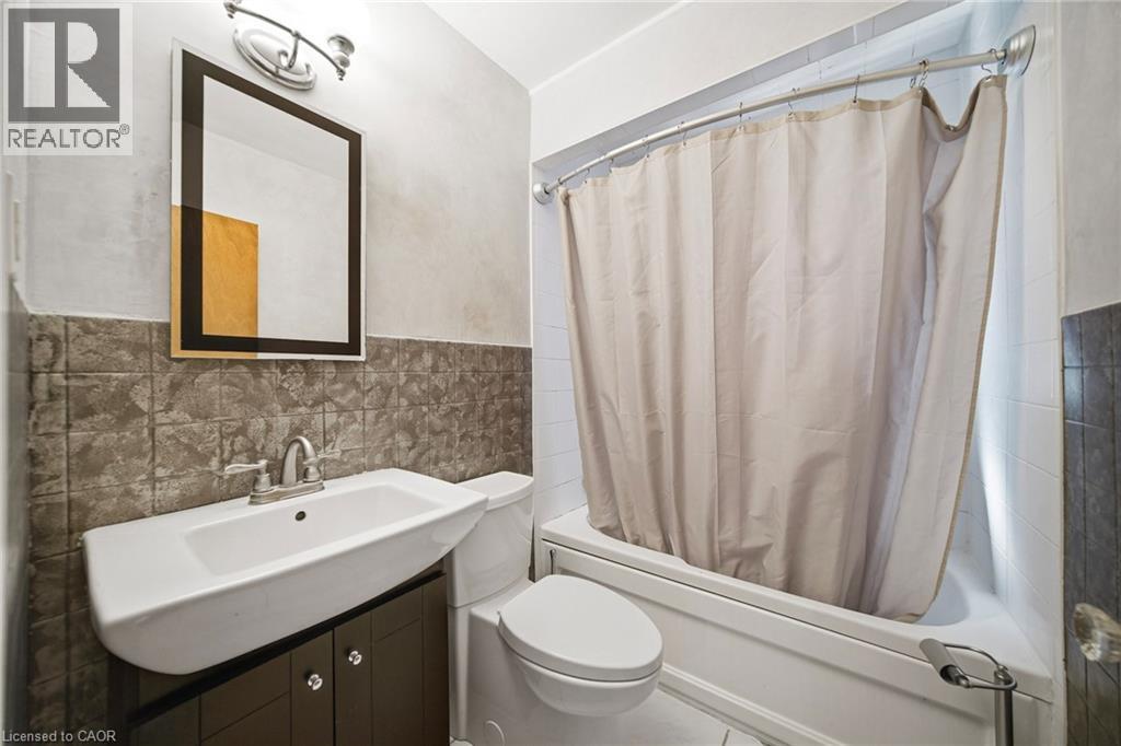 253 Maurice Drive, Oakville, Ontario  L6K 2X2 - Photo 13 - 40837689