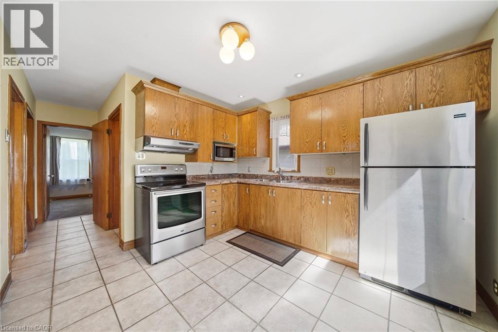 253 Maurice Drive, Oakville, Ontario  L6K 2X2 - Photo 7 - 40837689