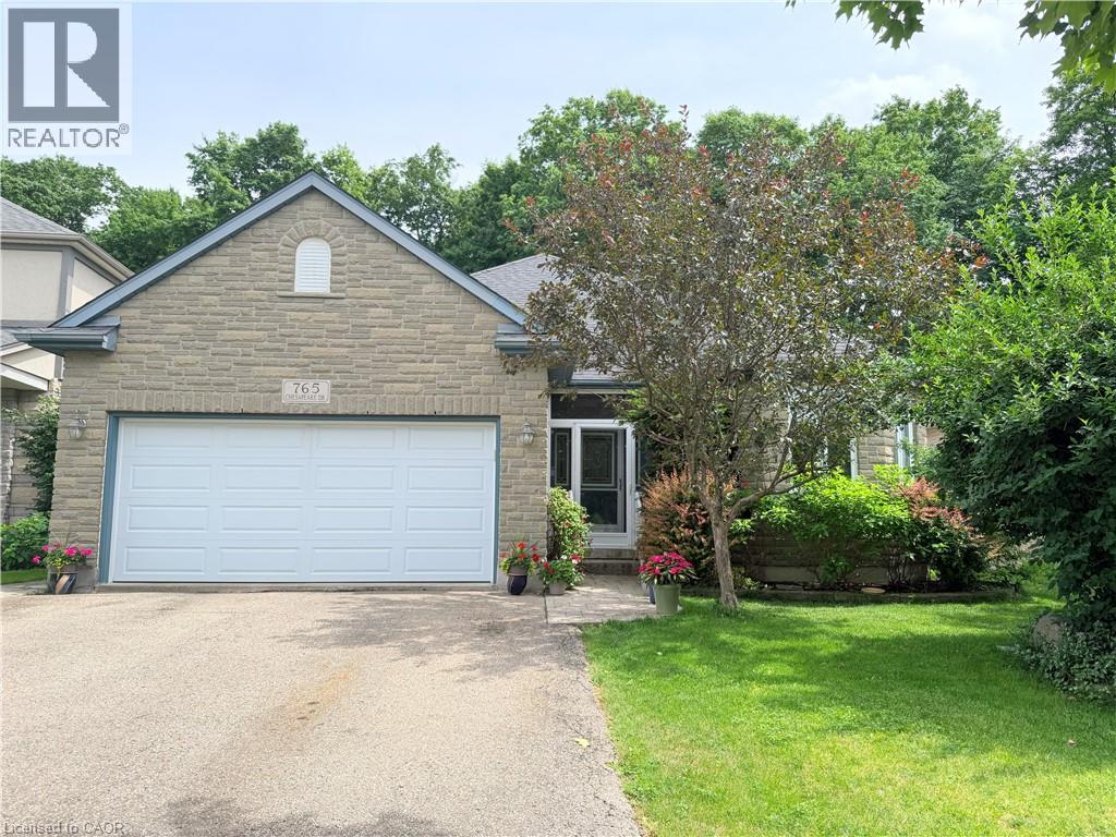 765 CHESAPEAKE Drive, Waterloo, Ontario