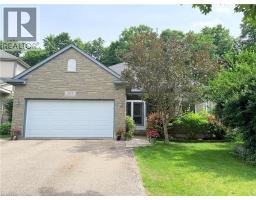 765 CHESAPEAKE Drive, Waterloo, Ontario