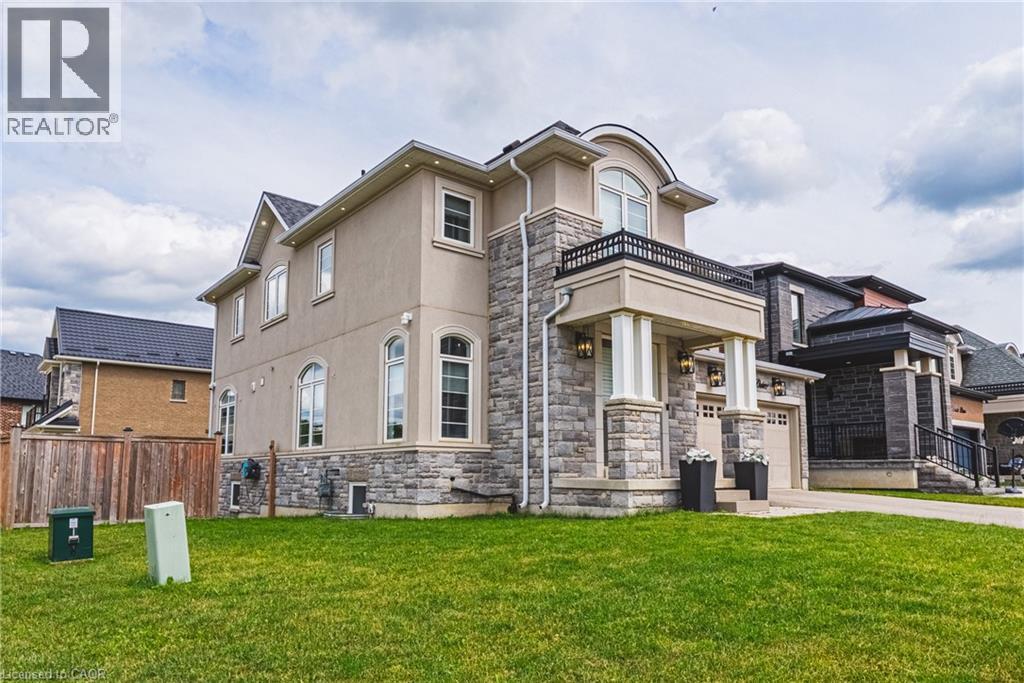 55 ROBARTS Drive, Ancaster, Ontario