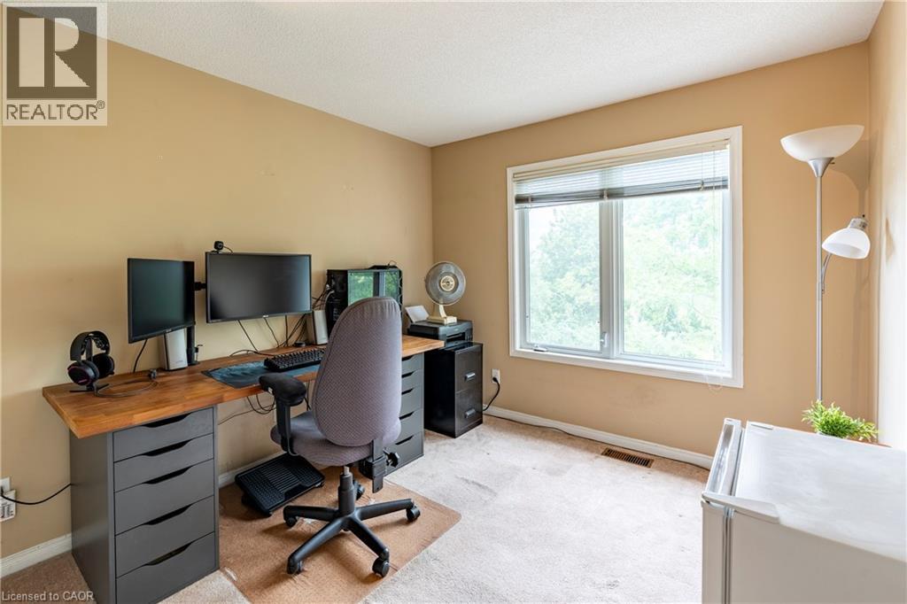 230 Blackhorne Drive Unit# 24, Kitchener, Ontario  N2E 1Z4 - Photo 22 - 40836450