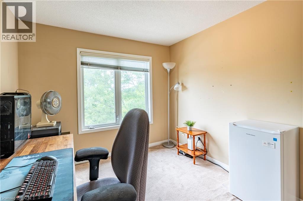 230 Blackhorne Drive Unit# 24, Kitchener, Ontario  N2E 1Z4 - Photo 23 - 40836450