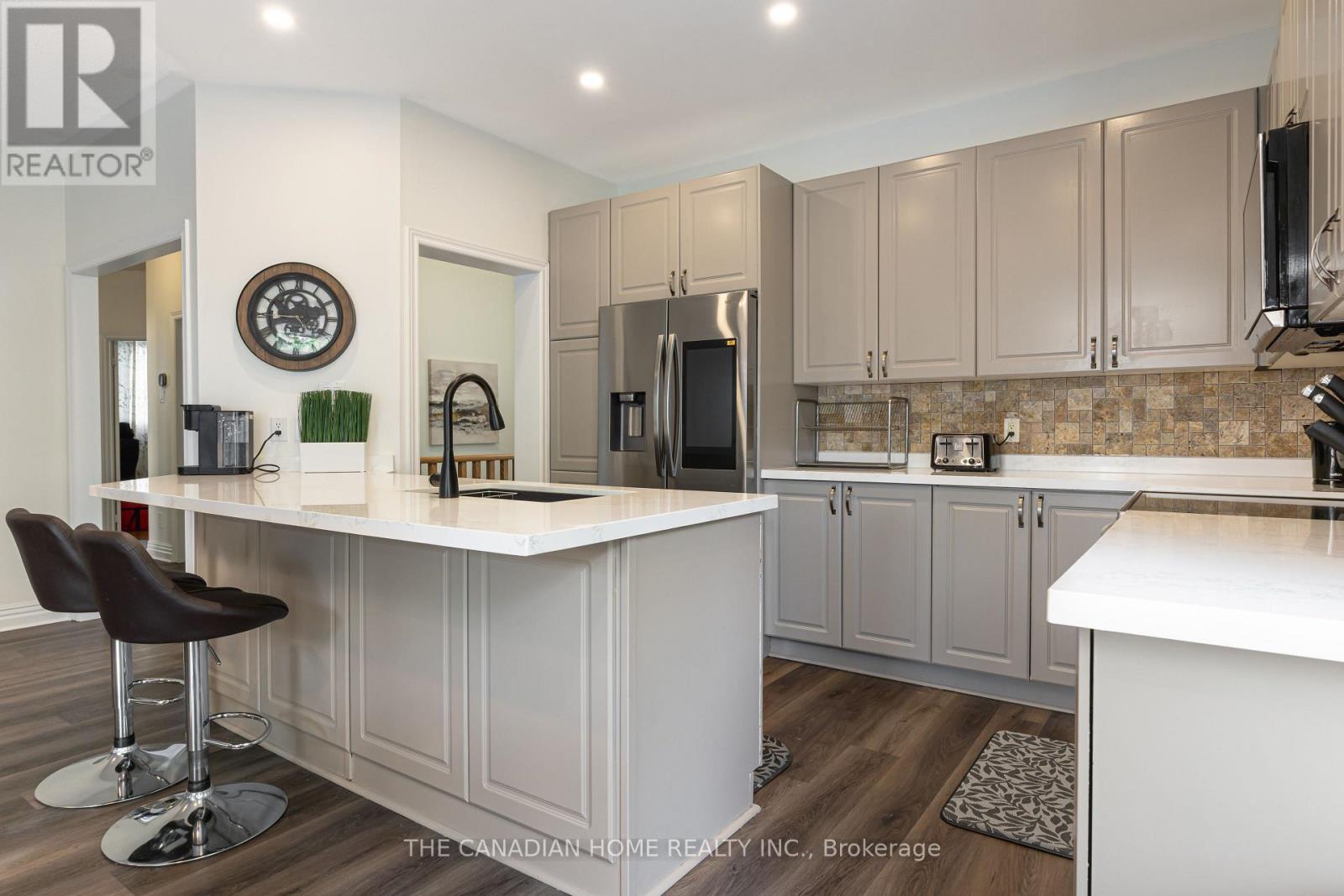 37 Darius Harns Drive, Whitby, Ontario  L1M 2B1 - Photo 10 - E13457824