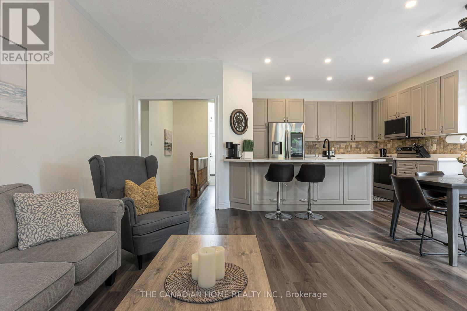 37 Darius Harns Drive, Whitby, Ontario  L1M 2B1 - Photo 12 - E13457824