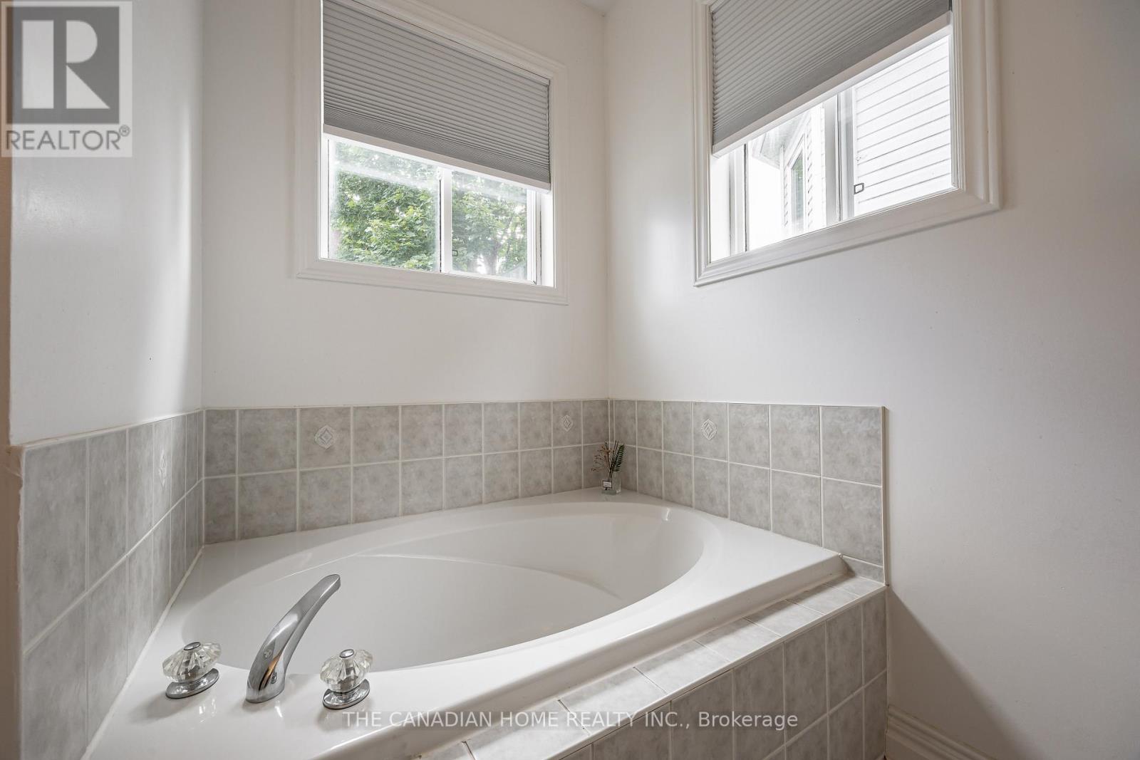 37 Darius Harns Drive, Whitby, Ontario  L1M 2B1 - Photo 23 - E13457824