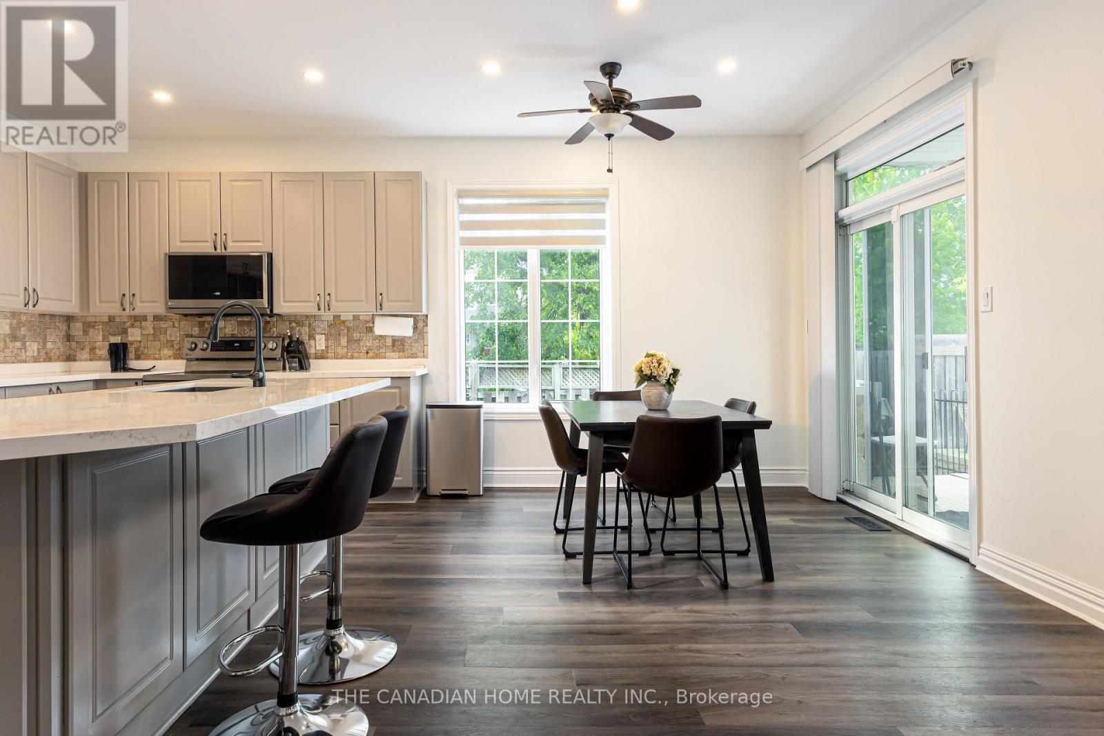 37 Darius Harns Drive, Whitby, Ontario  L1M 2B1 - Photo 8 - E13457824