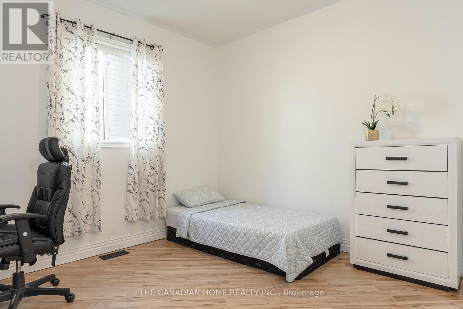 37 Darius Harns Drive, Whitby, Ontario  L1M 2B1 - Photo 24 - E13457824