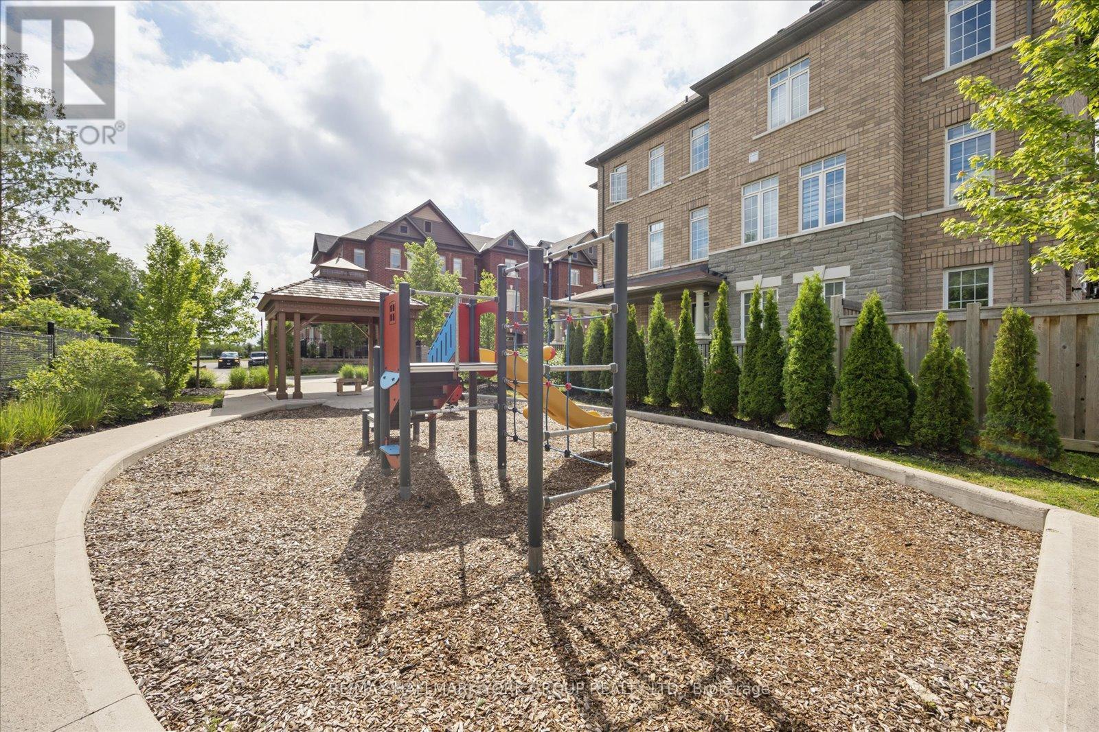 104 Gordon Circle, Newmarket, Ontario  L3Y 0C9 - Photo 47 - N13095110