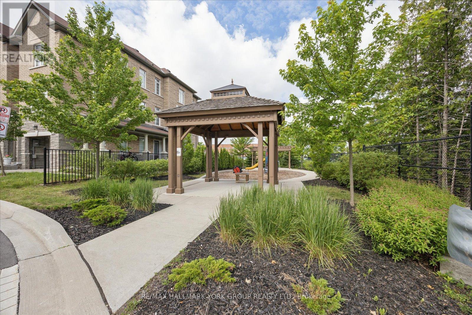 104 Gordon Circle, Newmarket, Ontario  L3Y 0C9 - Photo 49 - N13095110