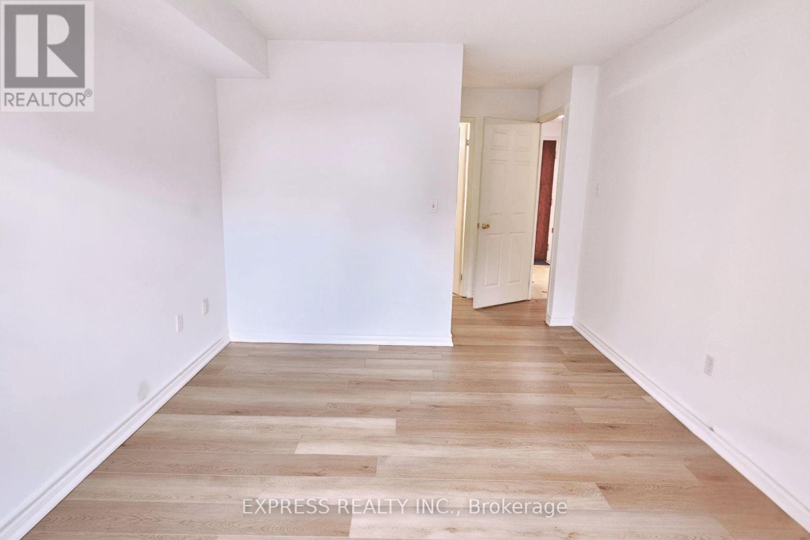 900 - 8 Pemberton Avenue, Toronto, Ontario  M2M 1Y1 - Photo 20 - C13460762