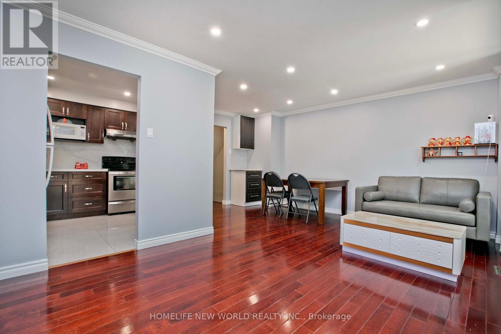 7 - 1180 Sandhurst Circle, Toronto, Ontario  M1V 1T8 - Photo 3 - E13460564