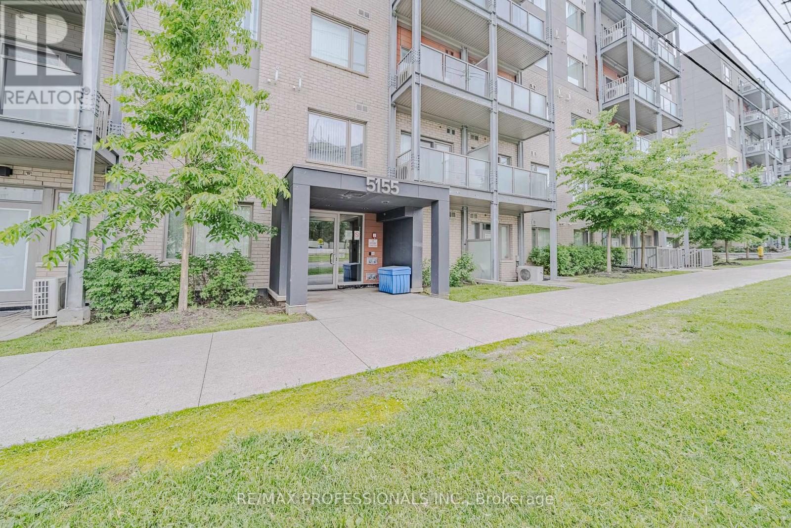 401 - 5155 Sheppard   East Avenue, Toronto, Ontario  M1B 0C8 - Photo 2 - E13460566
