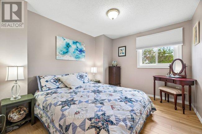 72 Kipling Crescent, Ajax, Ontario  L1S 5A5 - Photo 13 - E13460768
