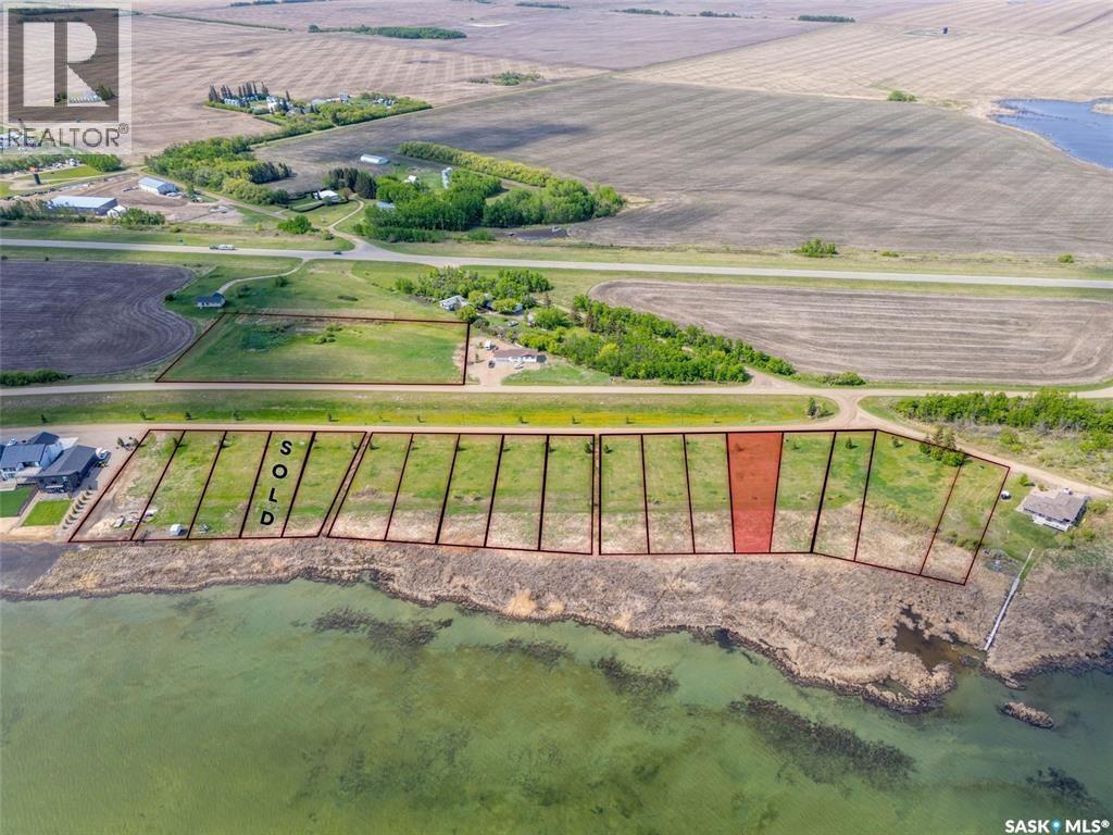 820 Lakeshore Drive, Meota, Saskatchewan S0M 1X0 - Photo 2 - SK039647