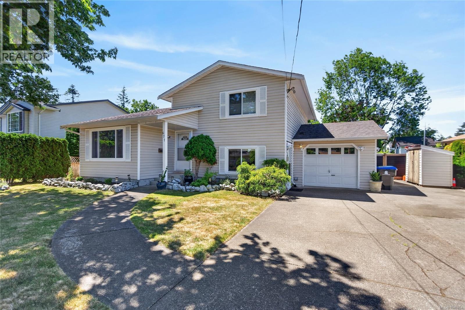 677 Somenos Dr, Comox, British Columbia