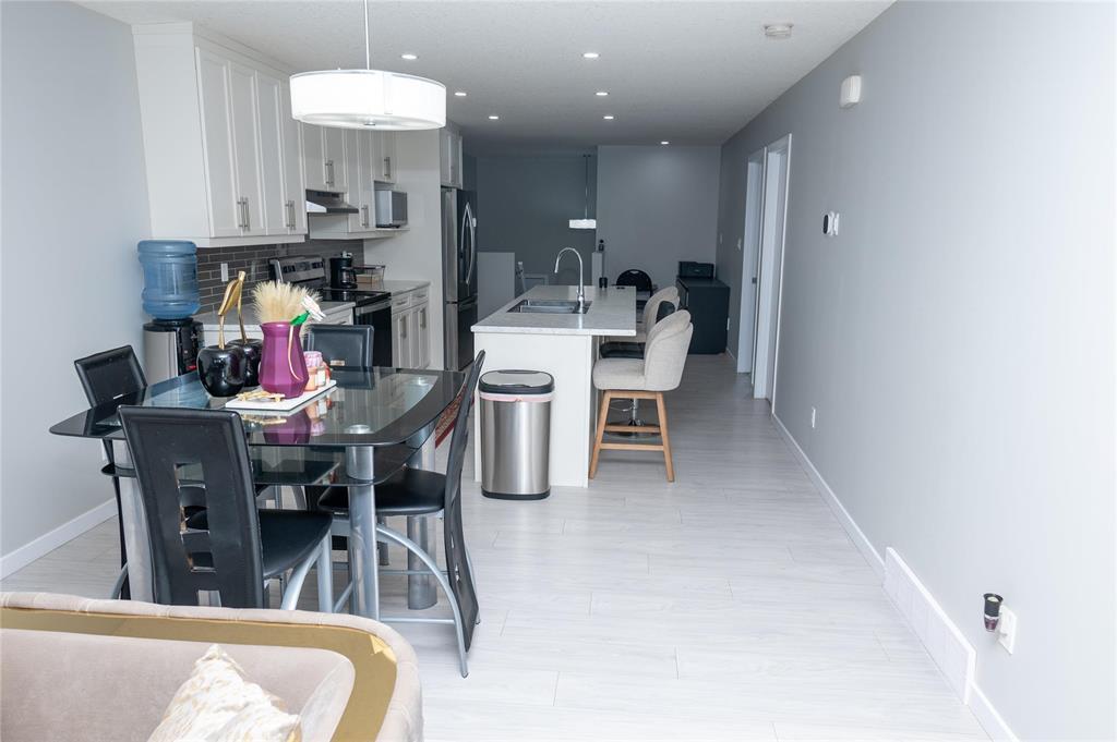 61 Boschman Bay, Brandon, Manitoba  R7B 4K1 - Photo 7 - 202613993