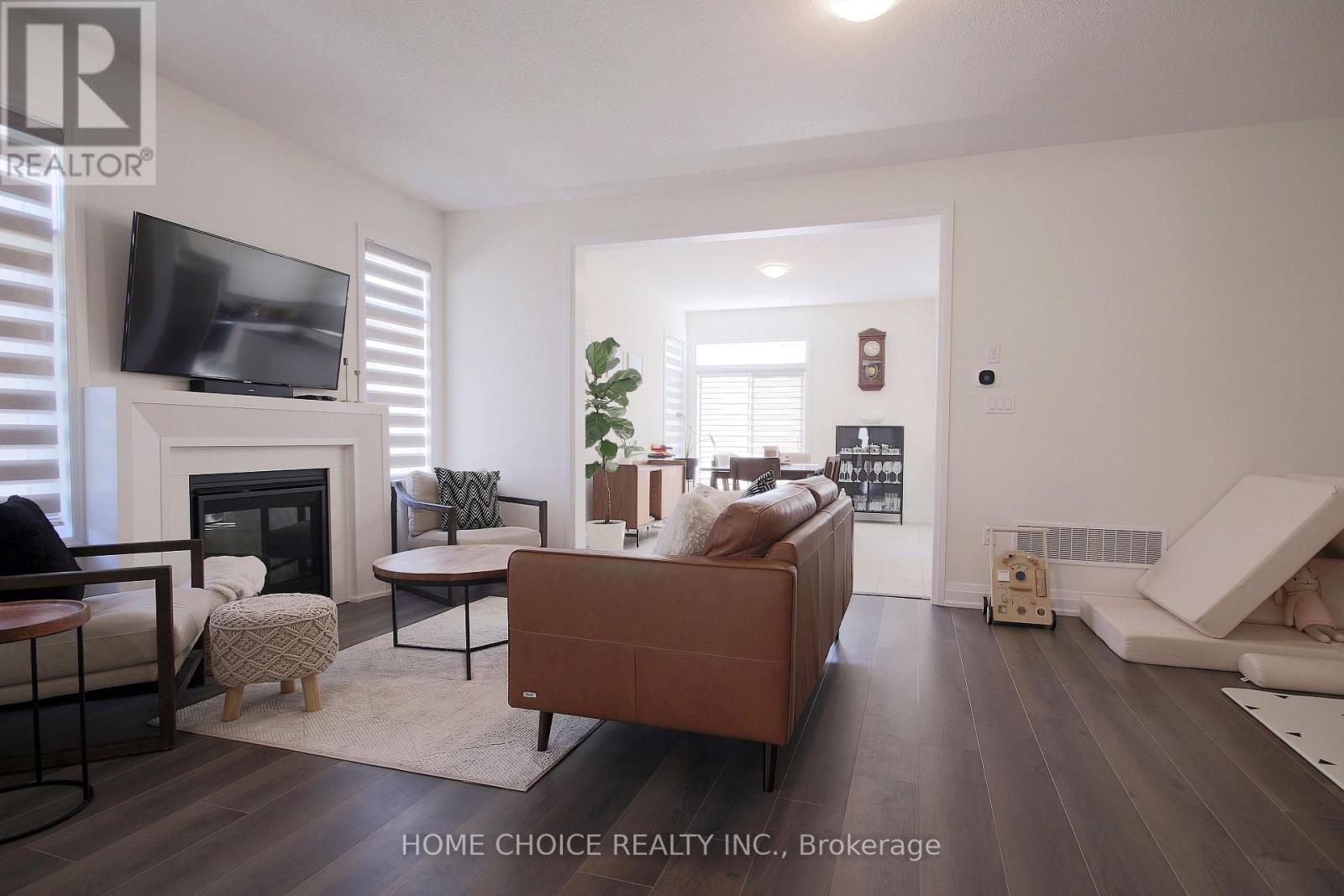 32 Ferragine Crescent, Bradford West Gwillimbury, Ontario  L3Z 2A6 - Photo 14 - N13460454