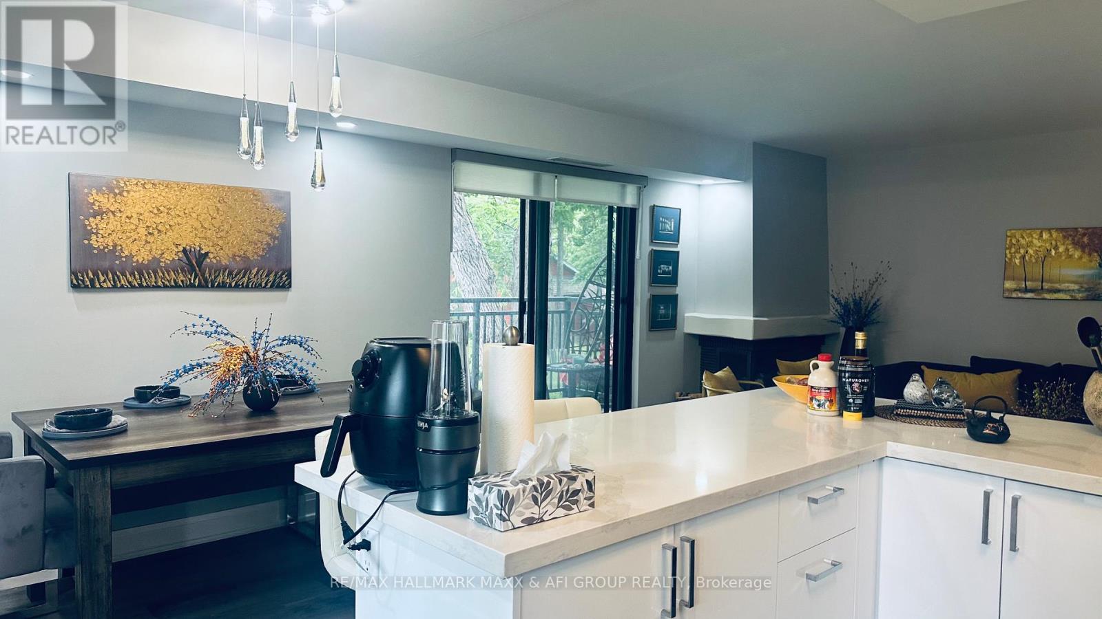201 - 15390 Yonge Street, Aurora, Ontario  L4G 1N8 - Photo 17 - N13460468