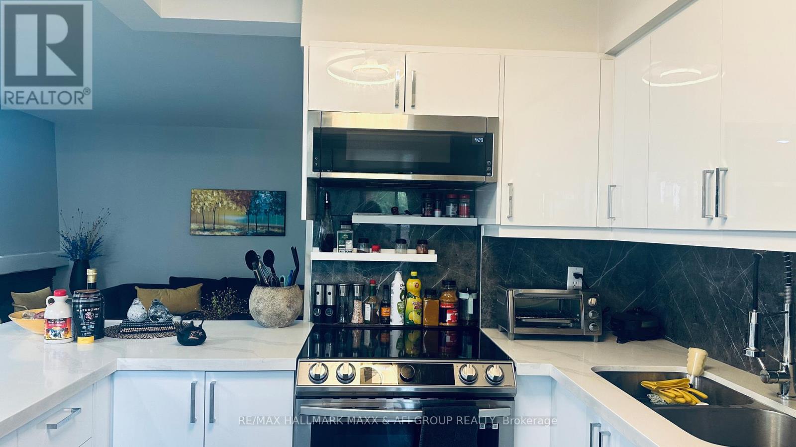 201 - 15390 Yonge Street, Aurora, Ontario  L4G 1N8 - Photo 18 - N13460468