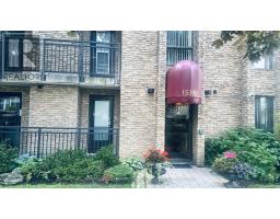 201 - 15390 YONGE STREET, Aurora, Ontario