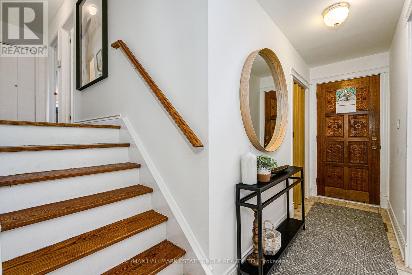 88 Lakeland Crescent, Richmond Hill, Ontario  L4E 2Z9 - Photo 5 - N13460484