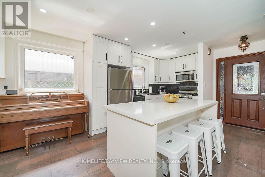 215 Weldrick Road W, Richmond Hill, Ontario  L4C 5J2 - Photo 15 - N13460652