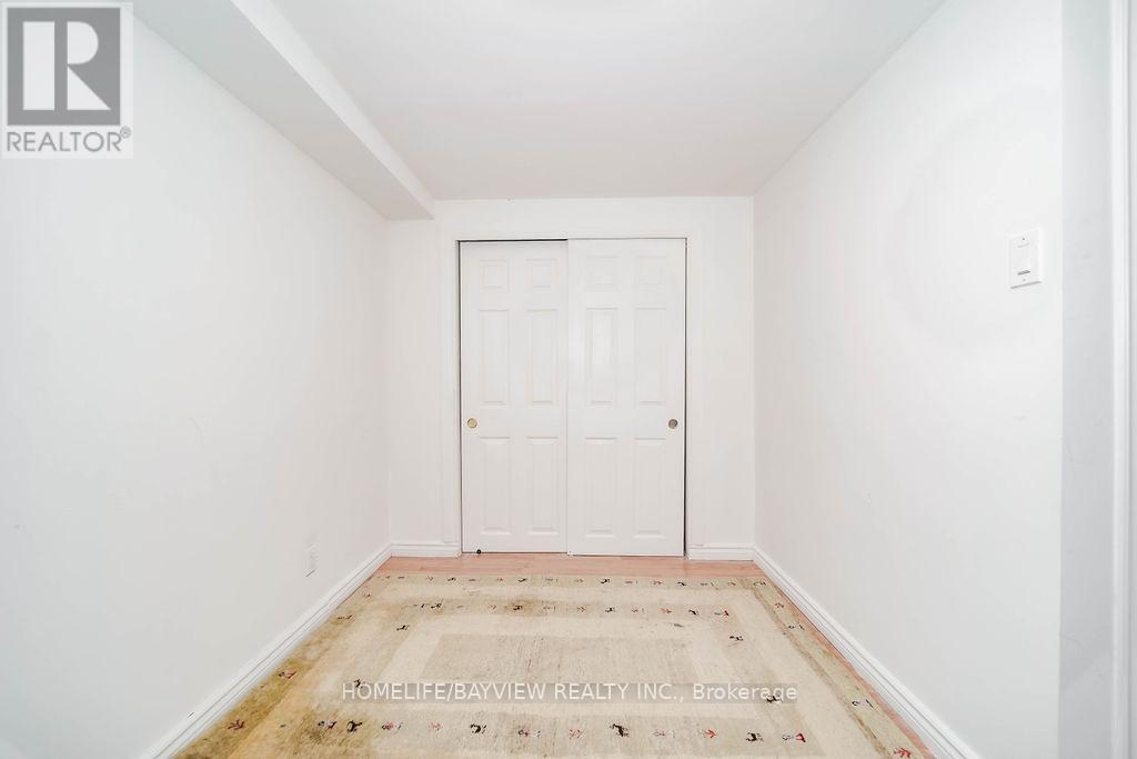 215 Weldrick Road W, Richmond Hill, Ontario  L4C 5J2 - Photo 44 - N13460652