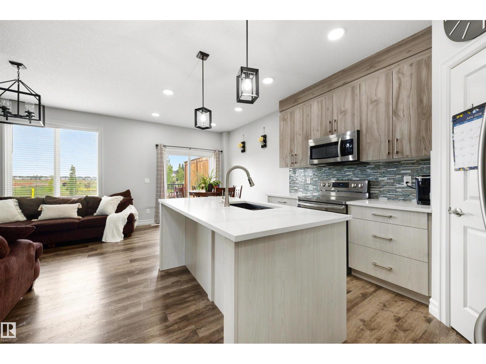 56 Mclean Bn, Leduc, Alberta  T9E 1A3 - Photo 10 - E4494287
