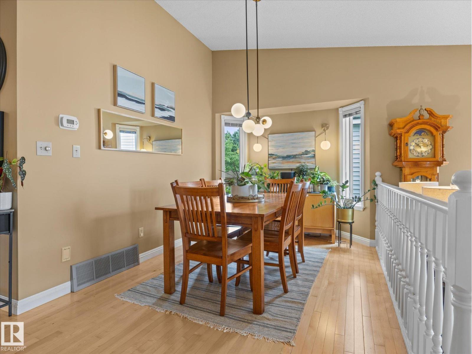 5 Canterbury Ln, Sherwood Park, Alberta  T8H 1E6 - Photo 11 - E4494288
