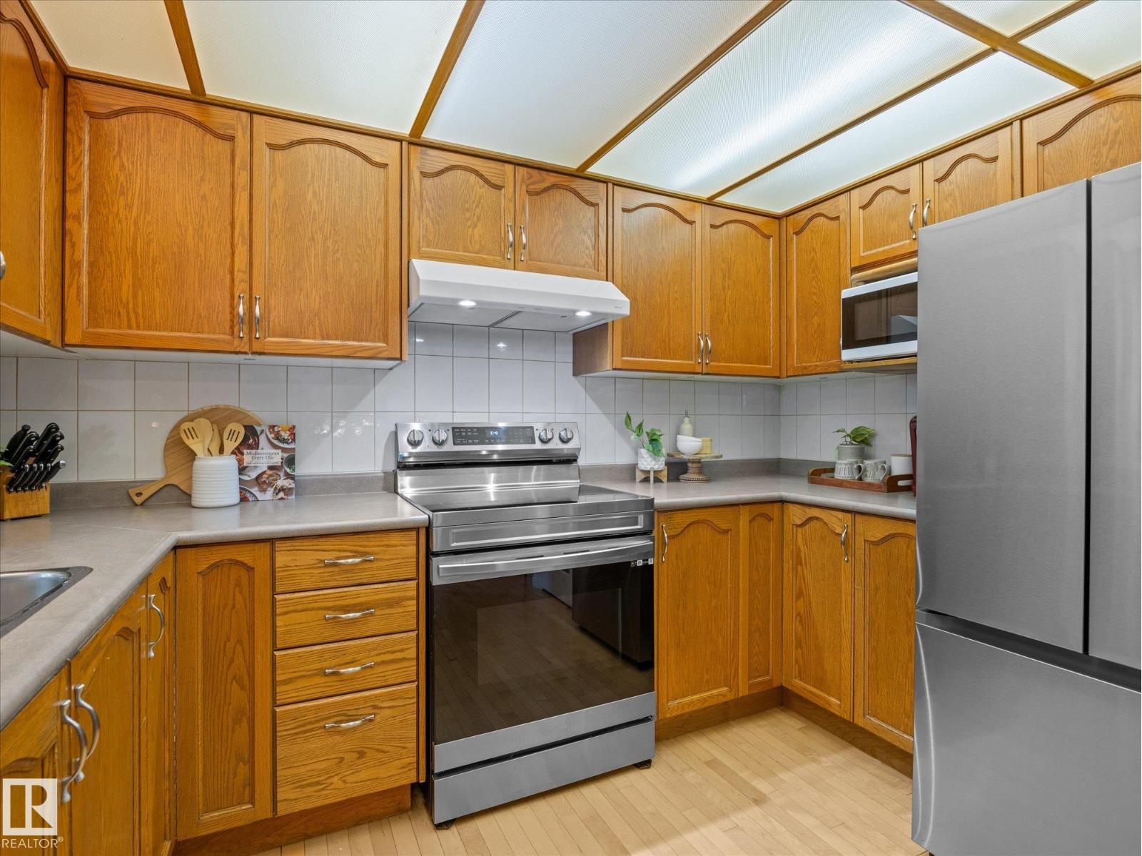 5 Canterbury Ln, Sherwood Park, Alberta  T8H 1E6 - Photo 15 - E4494288