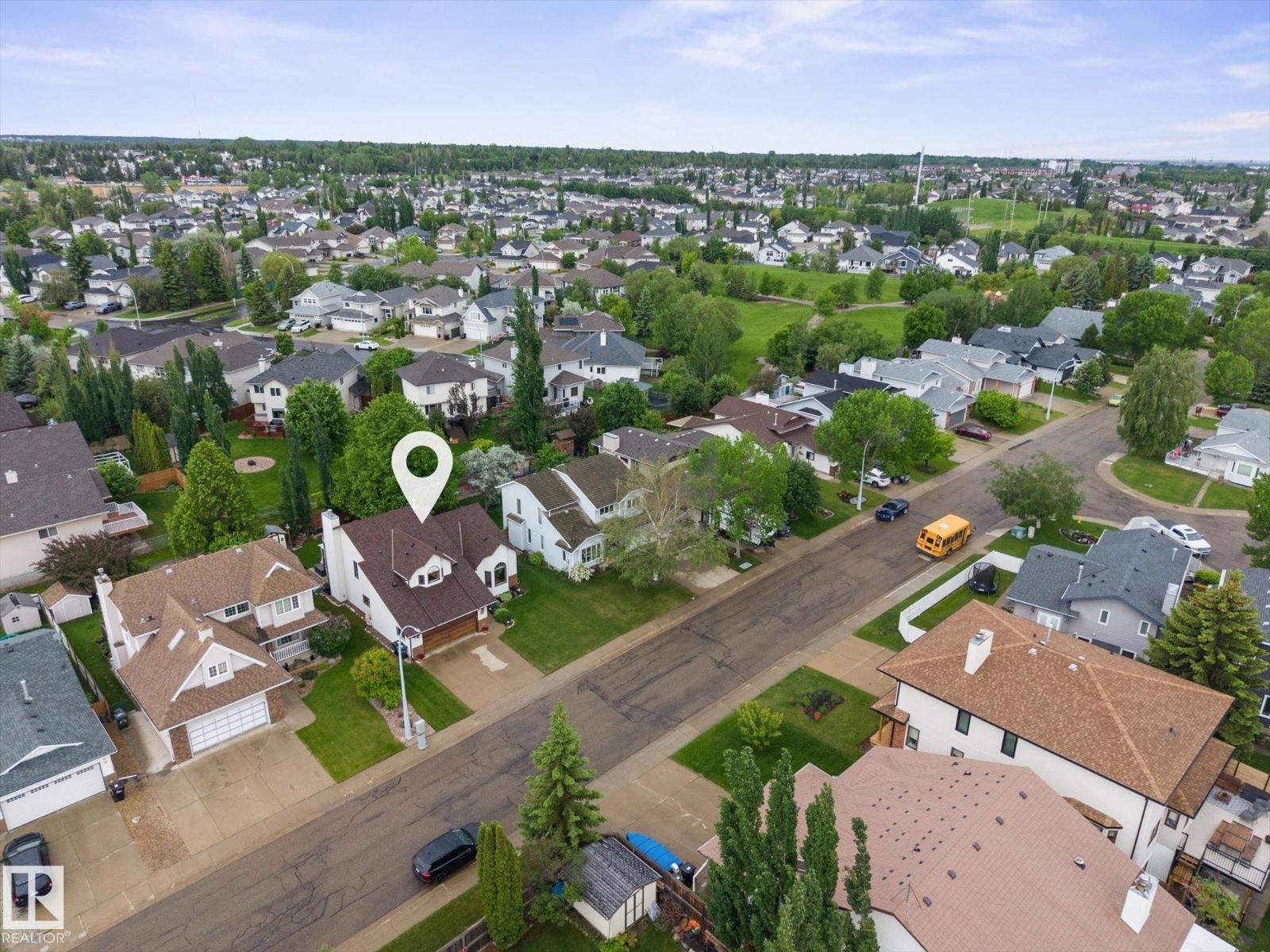 5 Canterbury Ln, Sherwood Park, Alberta  T8H 1E6 - Photo 5 - E4494288