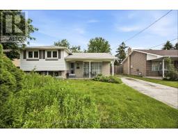 16 STEEL STREET, Barrie, Ontario