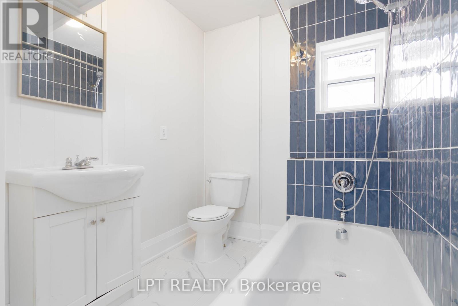 249 Harvey Street, Orillia, Ontario  L3V 3M5 - Photo 11 - S13460470