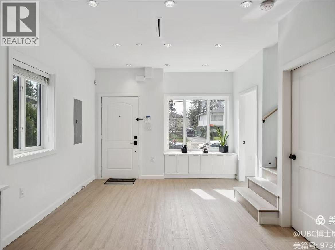 3025 Kings Avenue, Vancouver, British Columbia  V5R 4T1 - Photo 11 - R3137379