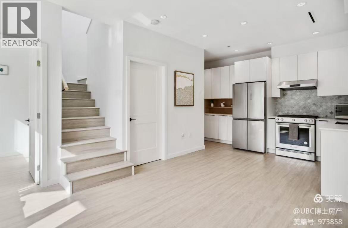 3025 Kings Avenue, Vancouver, British Columbia  V5R 4T1 - Photo 12 - R3137379